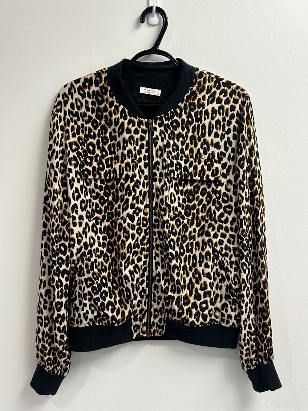 Equipment Femme Leopard-Print Silk Bomber Jacket